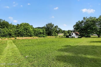 348 W Beech Grove Rd, Lebanon Junction, KY 40150