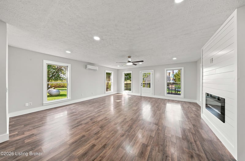 3496 Lilly Pike, Taylorsville, KY 40071