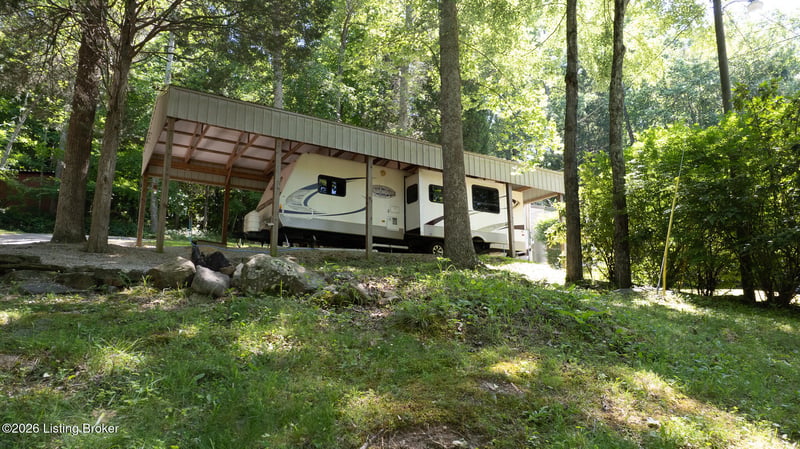 350 Spring Drive Ln, Mcdaniels, KY 40152