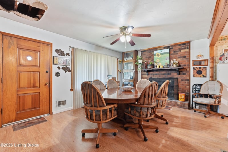 3501 Foreman Ln, Louisville, KY 40219