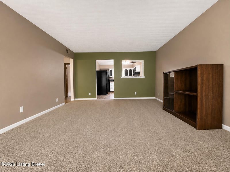 3501 Paragon Ct #30, Louisville, KY 40218