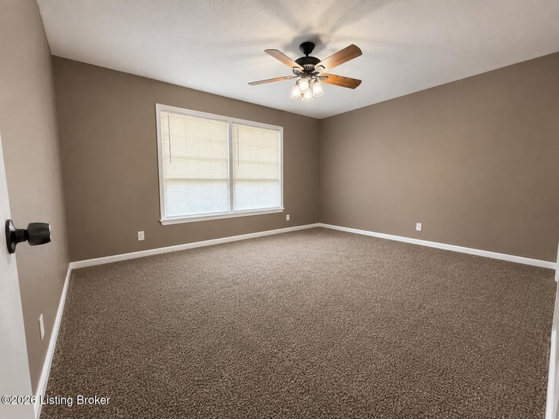 3501 Paragon Ct #30, Louisville, KY 40218