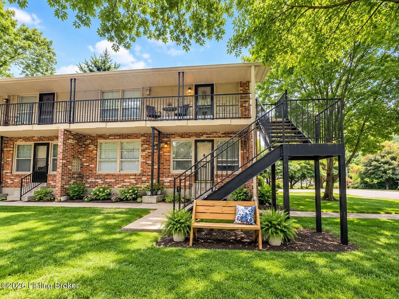 3501 Paragon Ct #30, Louisville, KY 40218