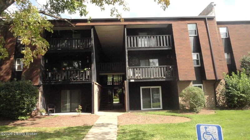 3503 Lodge Ln #307, Louisville, KY 40218