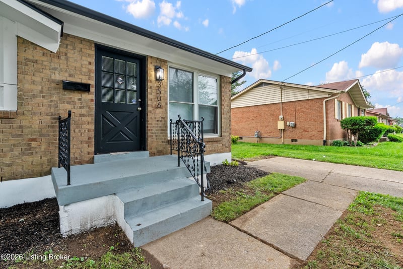 3506 Colmar Dr, Louisville, KY 40211