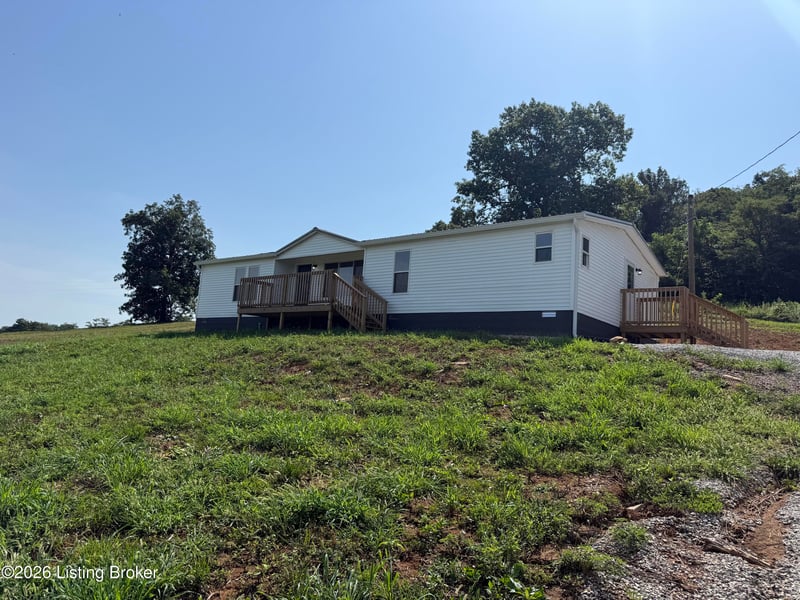 351 Cloverdale Ests Rd, Irvington, KY 40146