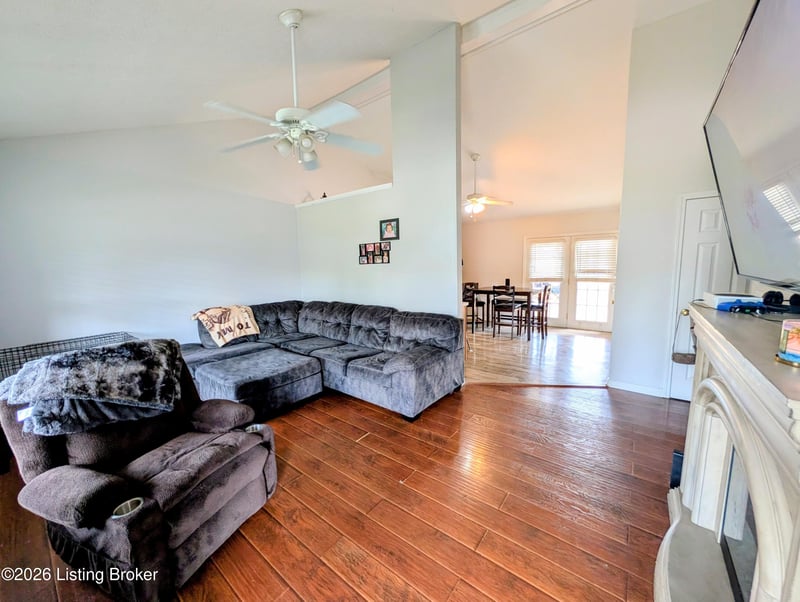 352 River Tc, Shepherdsville, KY 40165
