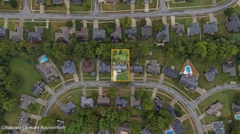 3521 Westwood Farms Dr, Louisville, KY 40220