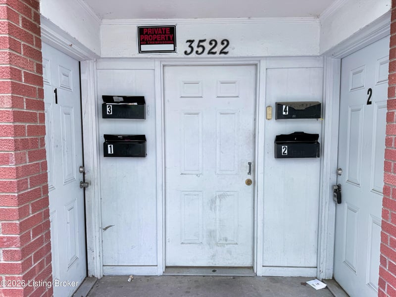 3522 Georgetown Pl, Louisville, KY 40215