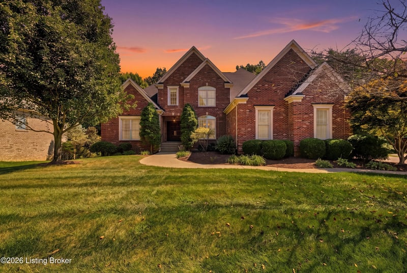 3528 Hedgewick Pl, Louisville, KY 40245