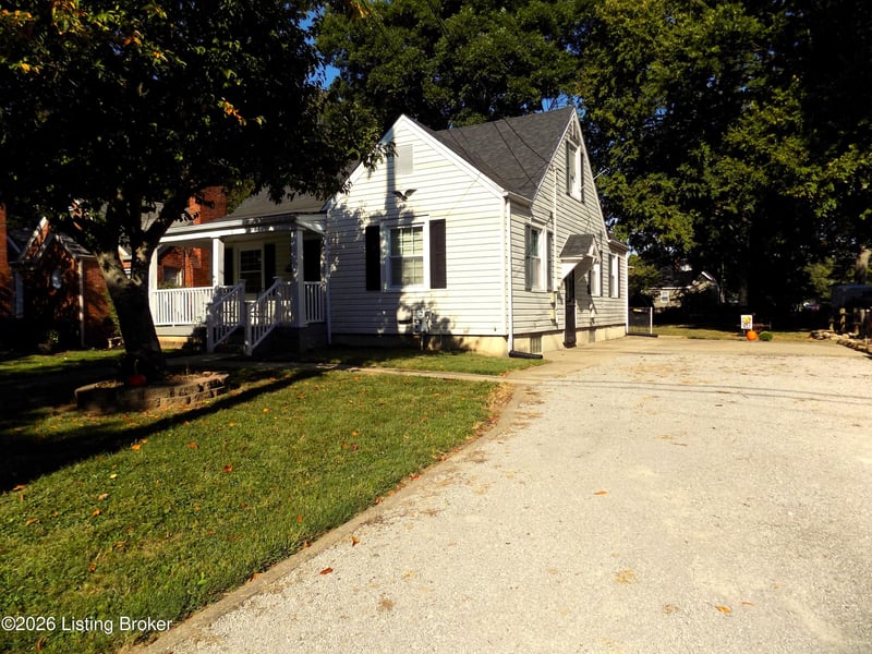 3535 Warner Ave, Louisville, KY 40207