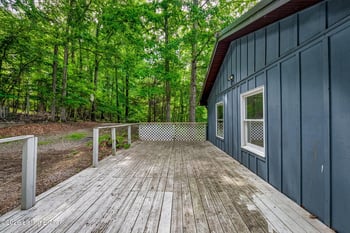 3538 Doe Valley Pkwy, Brandenburg, KY 40108
