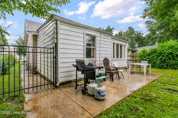 3538 Kahlert Ave, Louisville, KY 40215