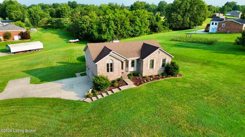 354 Deacon Trace Rd, Taylorsville, KY 40071