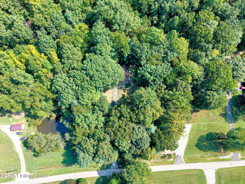 354 Winding Hollow Rd, Lebanon Junction, KY 40150
