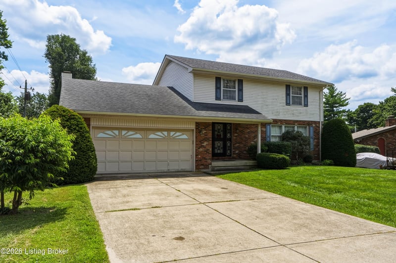 355 Knobview Dr, Shelbyville, KY 40065