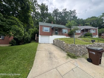 357 Riddle Pl, Newport, KY 41071