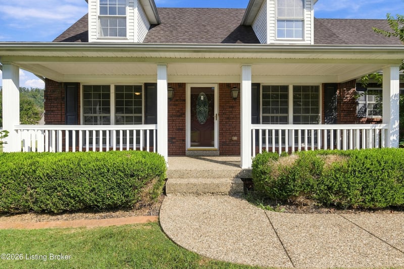 359 S Peak Ave, Shepherdsville, KY 40165