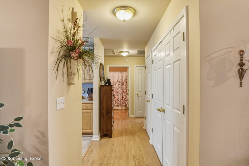 36 Trace Ln, Shelbyville, KY 40065