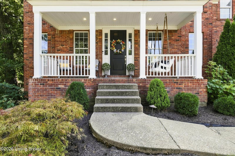 3602 Huntridge Pl, Louisville, KY 40245