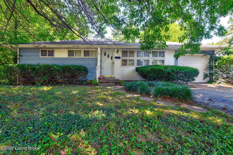 3604 Marlin Dr, Louisville, KY 40299