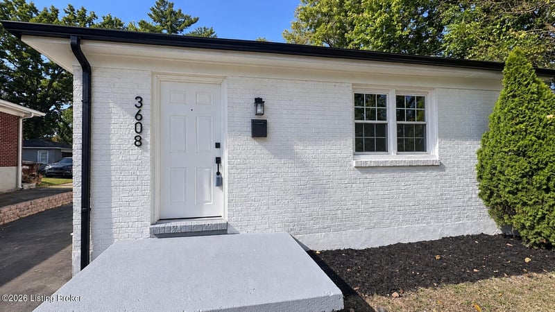 3608 Goldsmith Ln, Louisville, KY 40220
