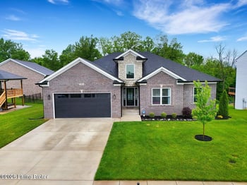 361 Williamsburg Dr, Mt Washington, KY 40047