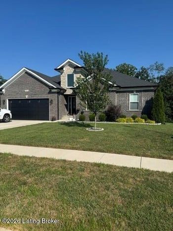 361 Williamsburg Dr, Mt Washington, KY 40047