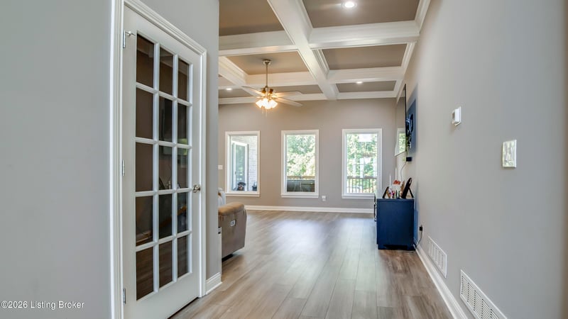 361 Williamsburg Dr, Mt Washington, KY 40047