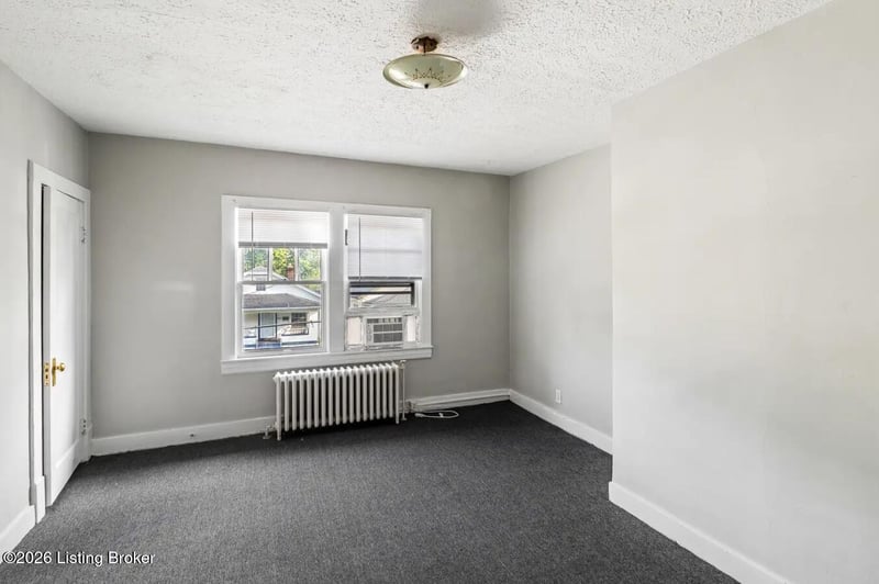 3610 Del Park Ter, Louisville, KY 40211