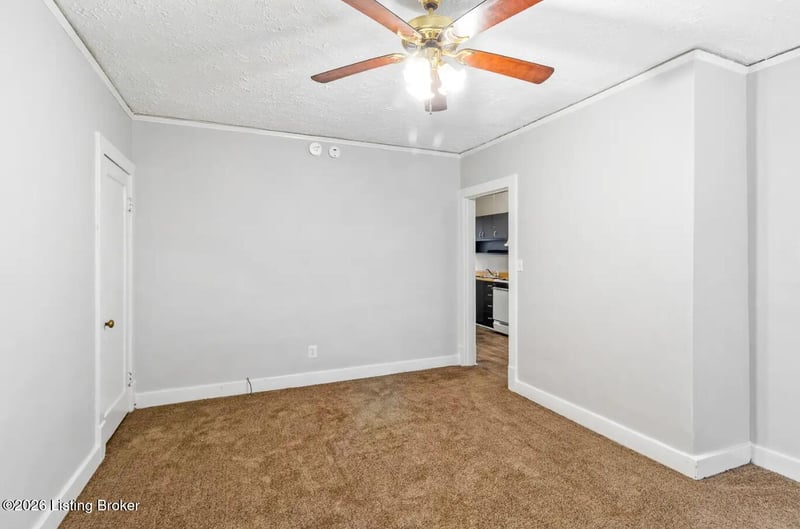 3610 Del Park Ter, Louisville, KY 40211