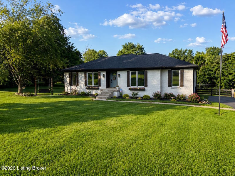 3612 Echo Valley Circle Cir, La Grange, KY 40031
