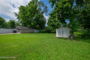 3620 Saint Edwards Dr, Louisville, KY 40299