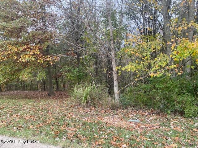 3628 Gateview Cir, Louisville, KY 40272