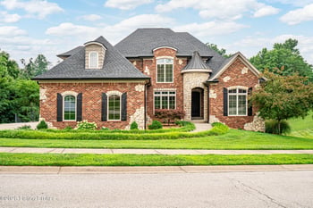 3642 Woodland Lakes Dr, Floyds Knobs, IN 47119
