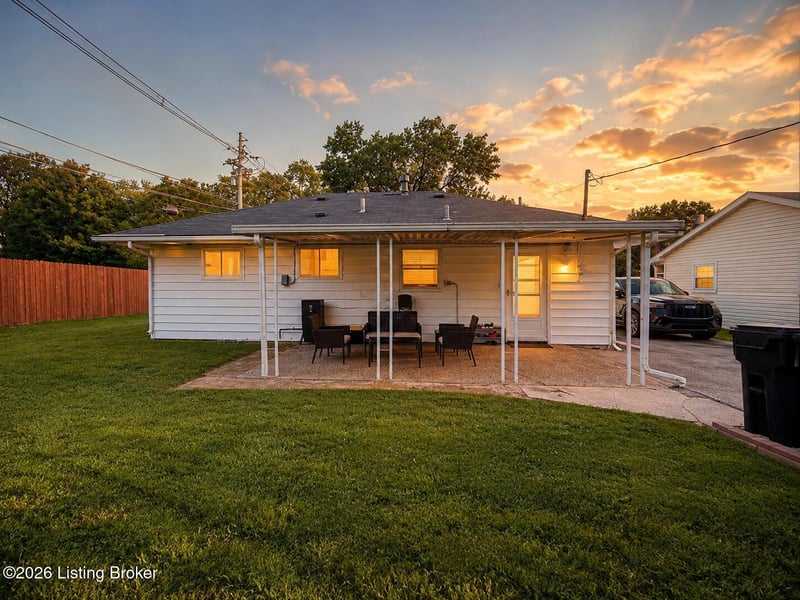 3651 Stanton Blvd, Louisville, KY 40220