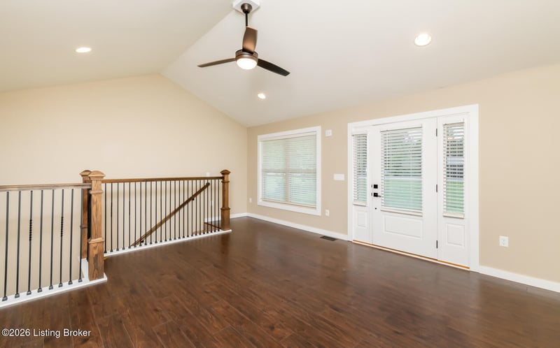 369 Meadowview Dr, Elizabethtown, KY 42701