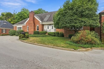 37 Brownsboro Hill Rd, Louisville, KY 40207