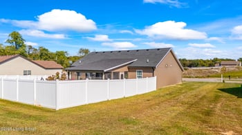 37 Garden Way, Smiths Grove, KY 42171