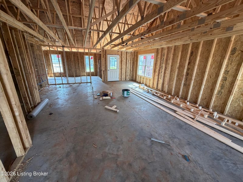 37 Paislynne Ct, Brandenburg, KY 40108
