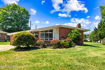 3700 Greenwich Rd, Louisville, KY 40218