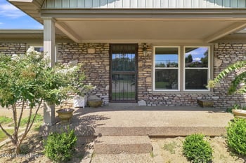 3703 Baymeadow Dr, Louisville, KY 40258