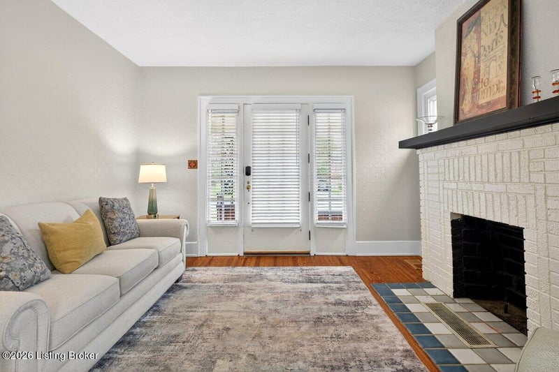 3706 Grandview Ave, Louisville, KY 40207