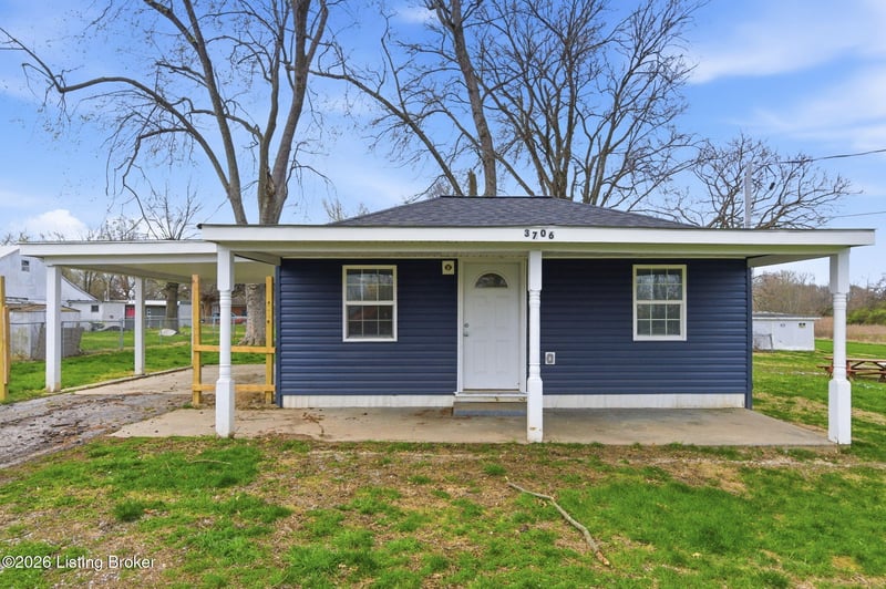 3706 Kramers Ln, Louisville, KY 40216