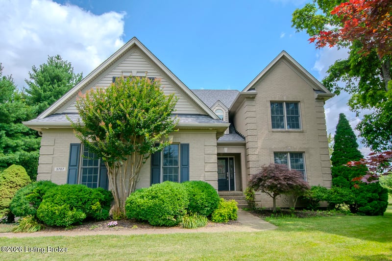 3707 High Crest Ct, Crestwood, KY 40014