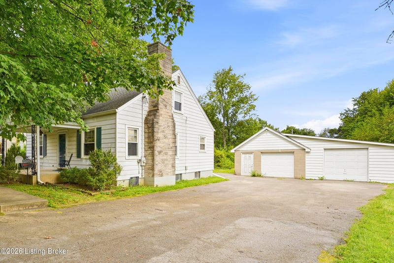 3709 Locust Ave, Jeffersontown, KY 40299