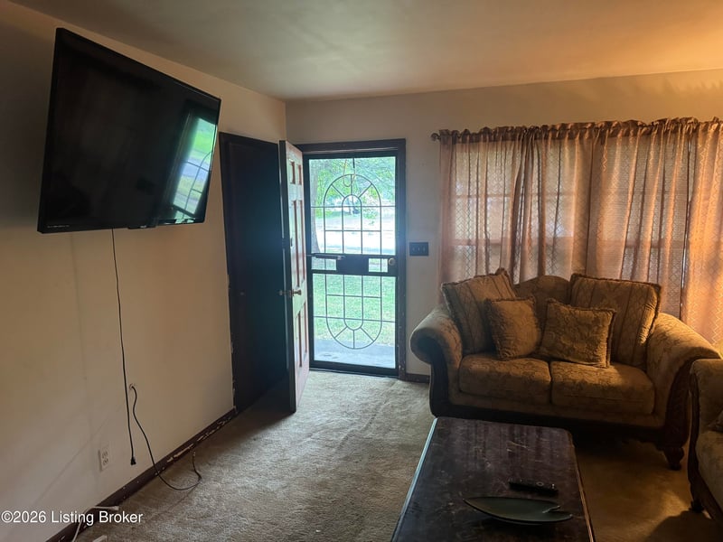 3709 Penway Ave, Louisville, KY 40211