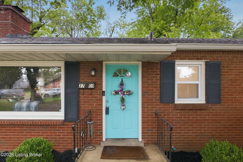 3709 Rosa Ter, Louisville, KY 40216