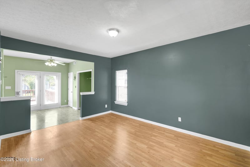 3716 Stratton Ave, Louisville, KY 40211