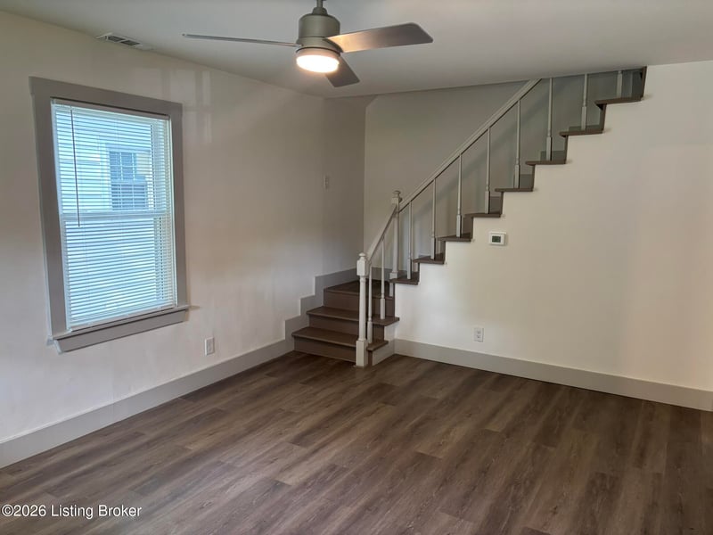 3721 Craig Ave, Louisville, KY 40215